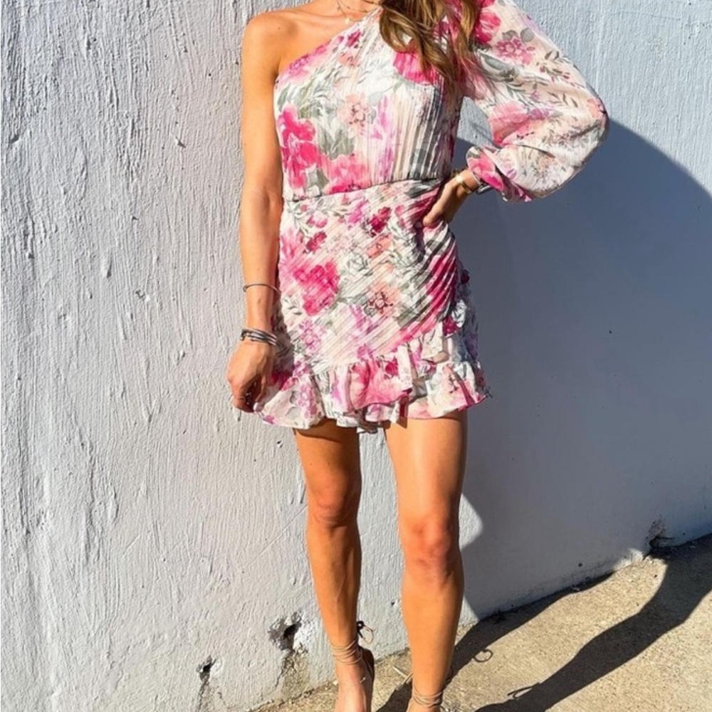 Floral One-Shoulder Romper